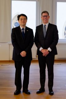 Visite de Son Excellence Monsieur Young-Hee Chun, ambassadeur de la République de Corée